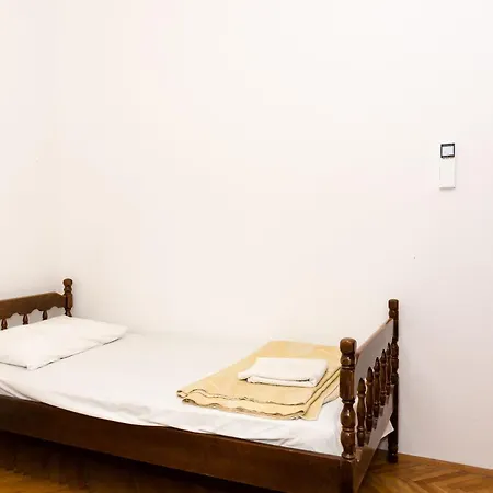 Peragic Apartment Molunat